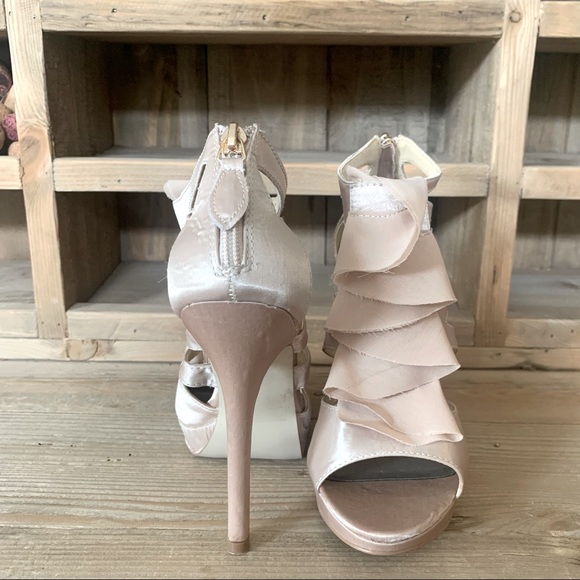 SATC inspired Peep Toe Heels - Never Worn - Picture 2 of 7